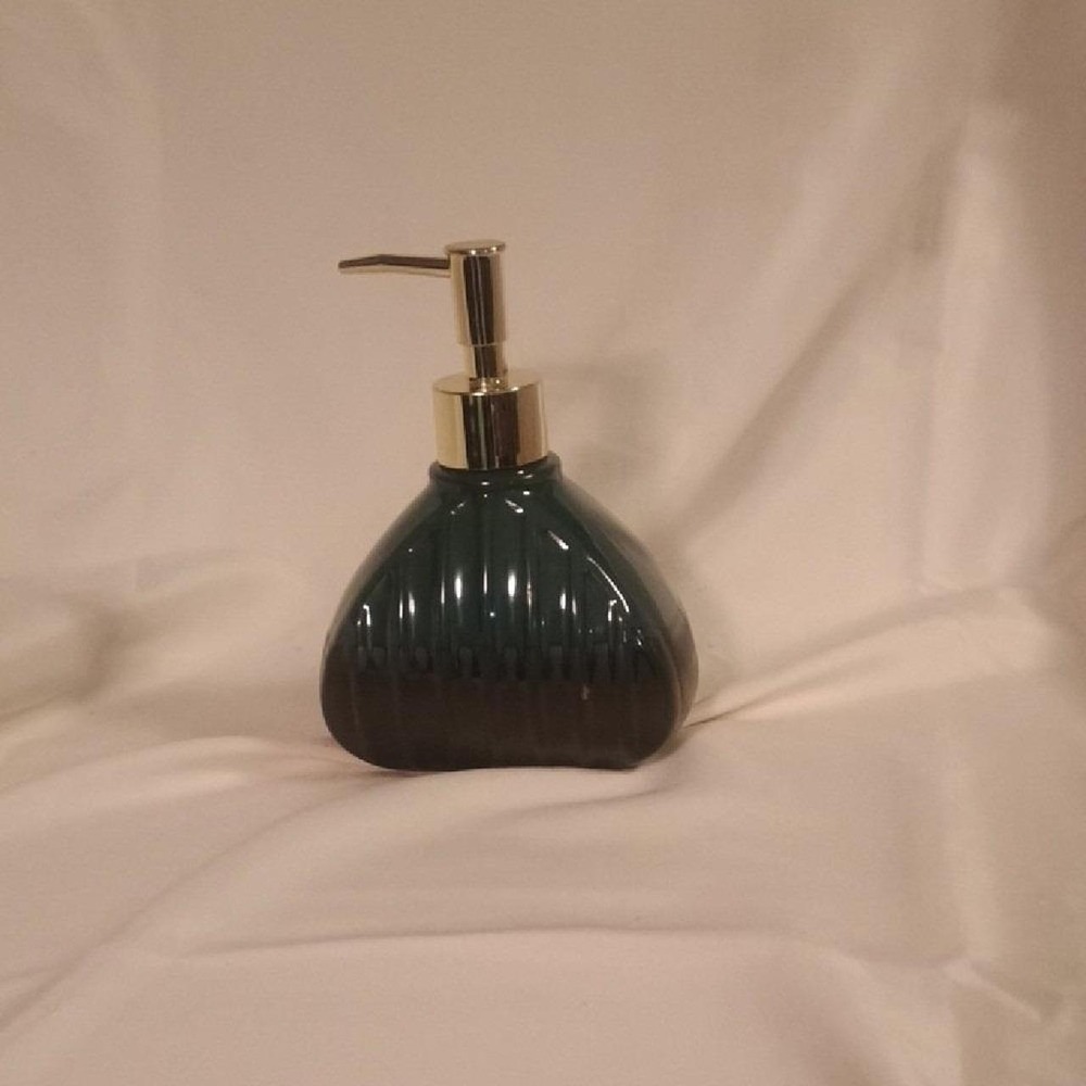 Elegant Green and Gold Soap Dispenser
